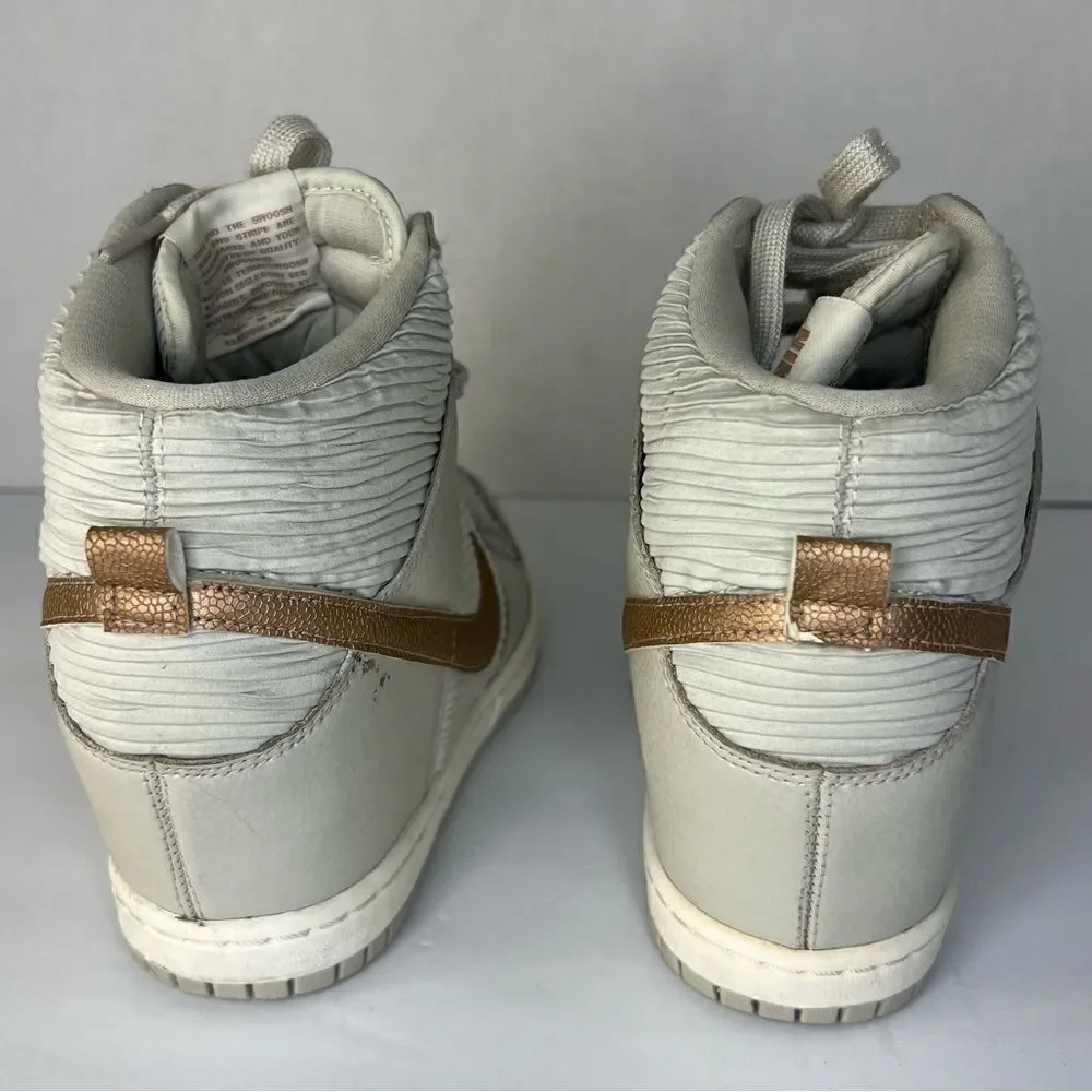 NIKE Dunk Sky Hi Light Bone-Sail-Metallic Red Bronze Women’s US 9.5 528899-013